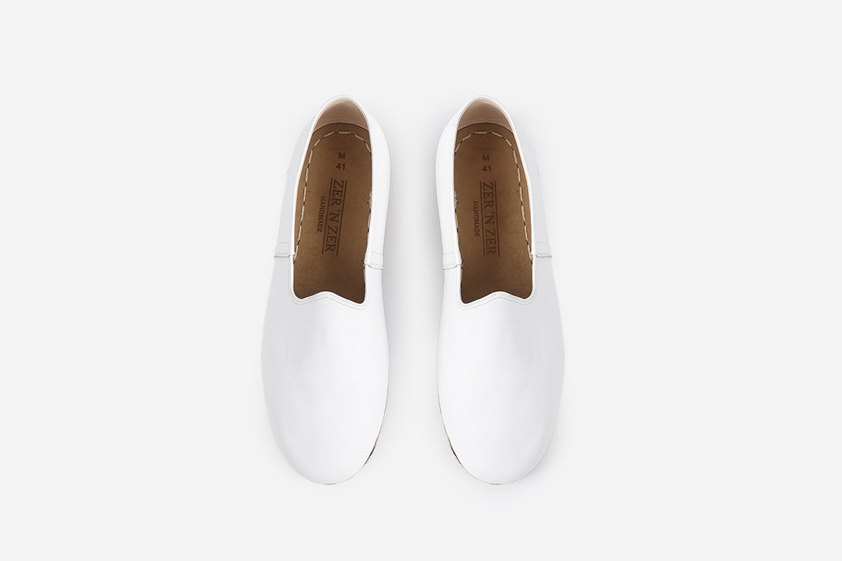 Stylish Arctic White leather loafers for men, featuring Italian leather with detailed craftsmanship from Turkey.