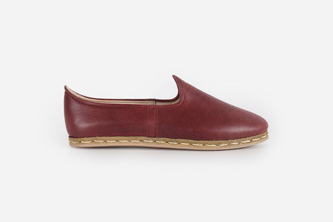 Men's Burgundy leather loafers, handmade in Turkey with Italian leather for a sophisticated look.