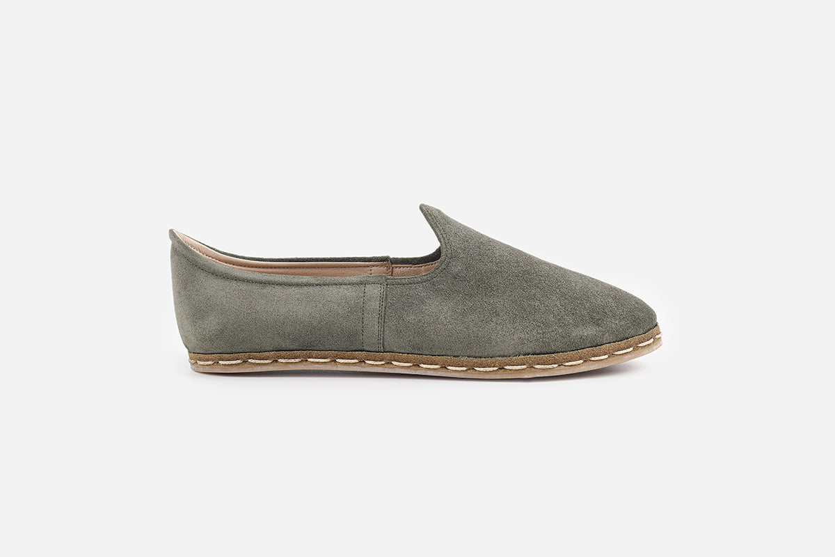 Men's Sage Green suede loafers, handmade in Turkey with premium materials for a refined, soft green look.